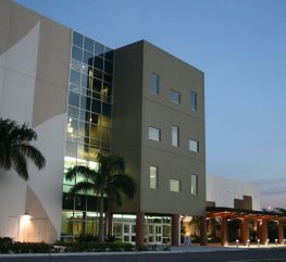 CalvaryChapelFortLauderdale-Exterior-Night